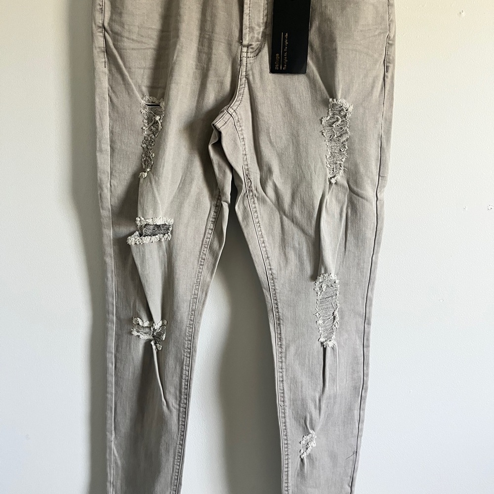 Refuge Gray Skinny Jeans